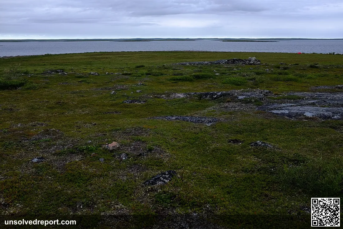 Early on Angikuni lake when going down the Kazan river.