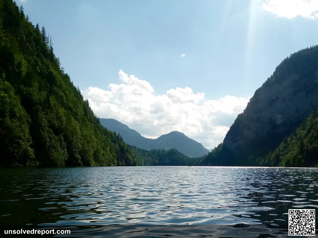 Lake Toplitz (Toplitzsee) in the Totes Gebirge mountains of Styria, Austria — the alpine lake where Nazi Operation Bernhard counterfeits were sunk in 1945.