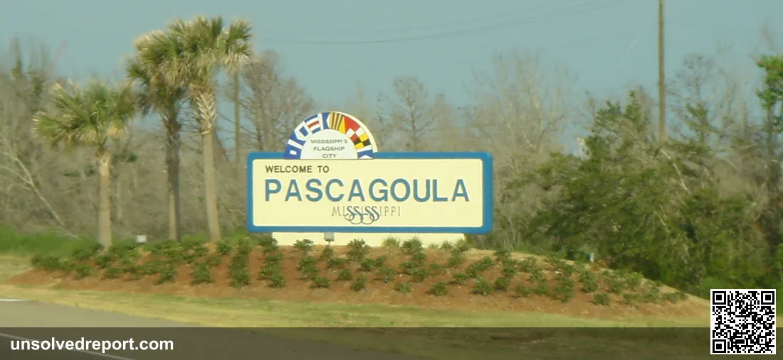 Welcome sign for Pascagoula, Mississippi — the city where Charles Hickson and Calvin Parker reported their UFO encounter in October 1973.