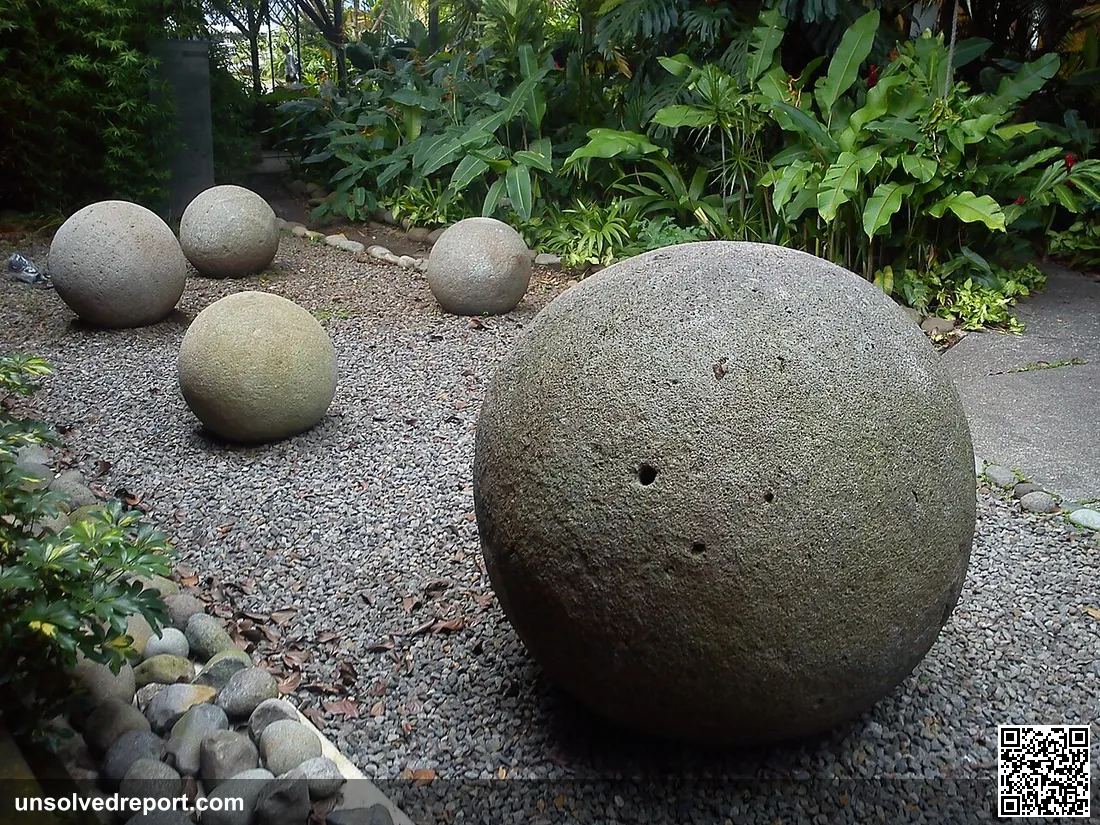 Stone spheres in National Museum of Costa Rica. This pre-columbian artefacts from Diquis's Valley are symbols of nation…