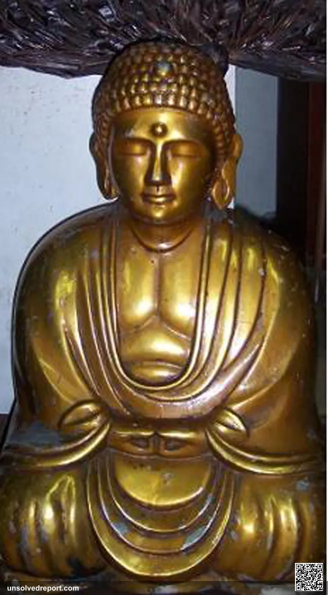 Replica Buddha statue, of a solid gold statue, that was returned by Ferdinand Marcos after he allegedly had his armed t…